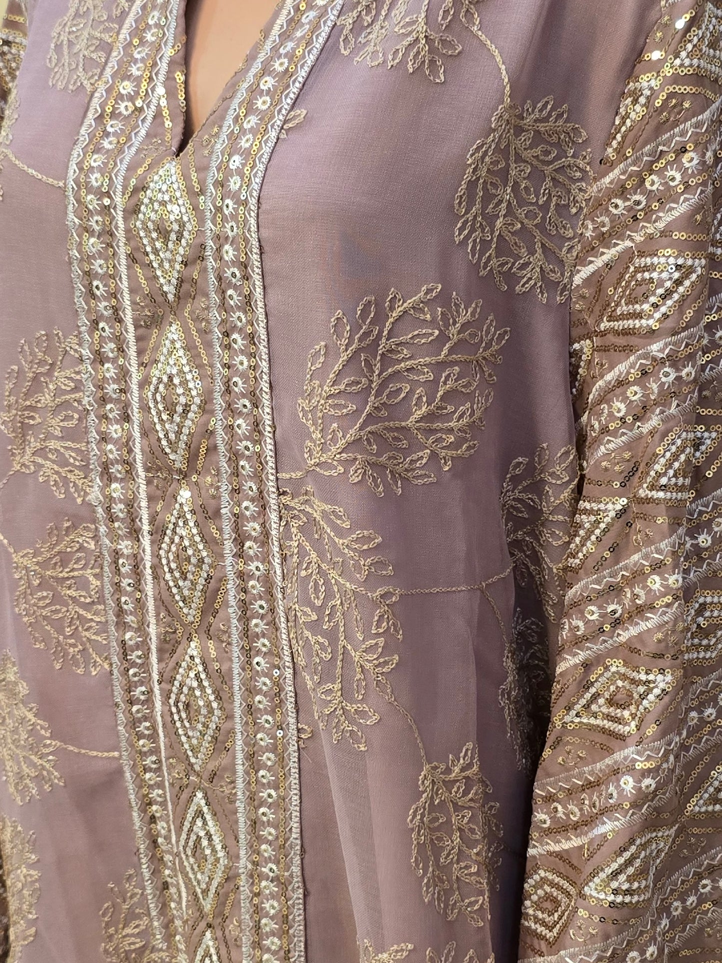 ZY-068 Dusty Pink Gold Leaf Embroidered Jalabiya