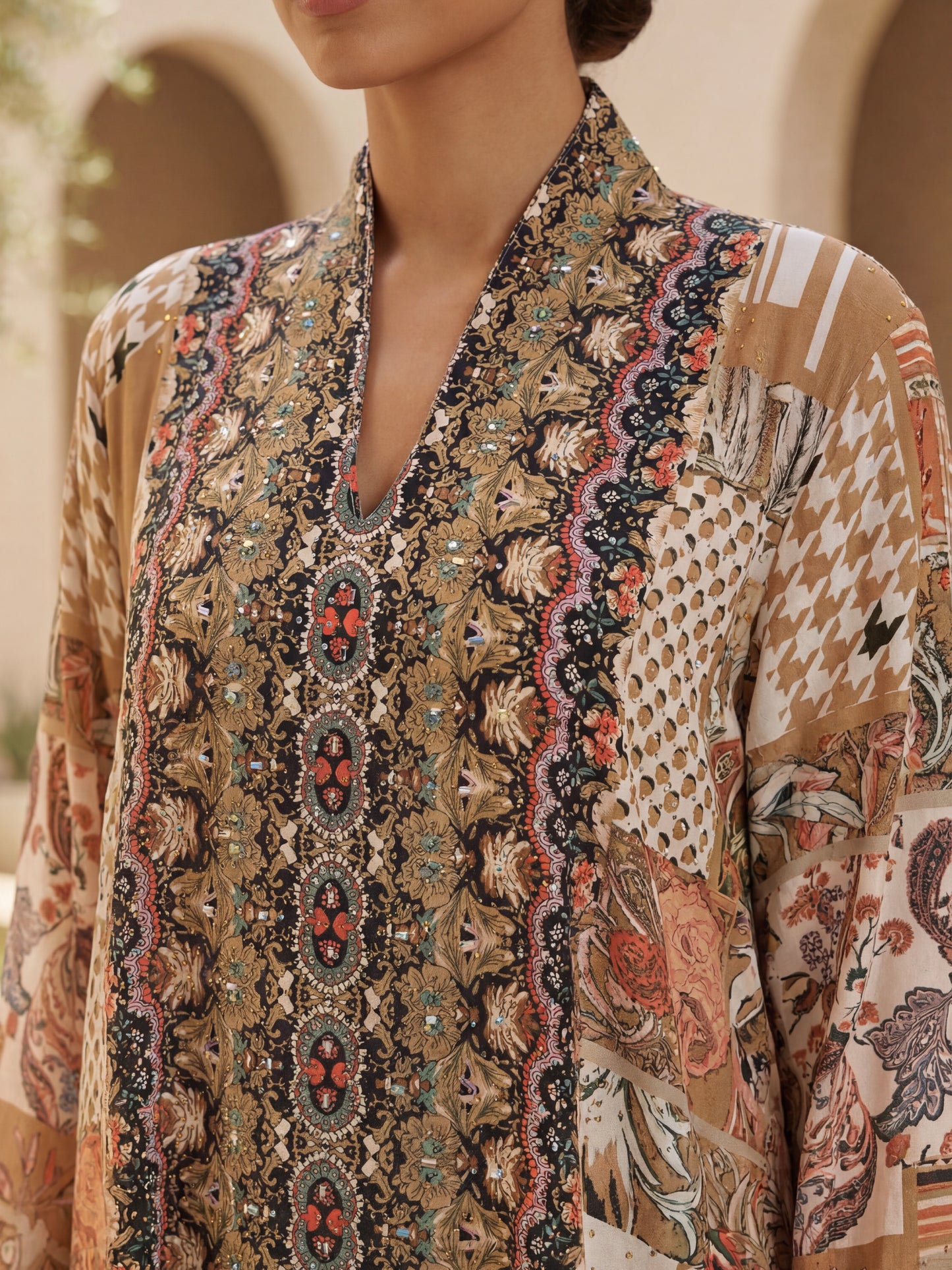 ZY-075 Heritage Mosaic Panel Jalabiya